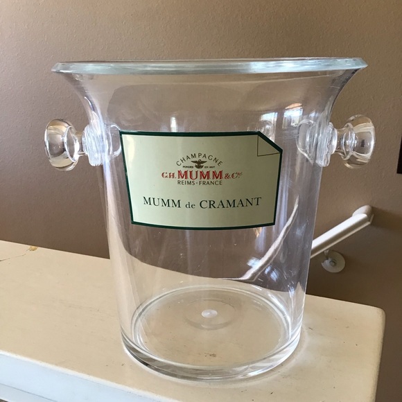 Mumm de Cramant Acrylic Champagne Ice Bucket - Picture 1 of 3